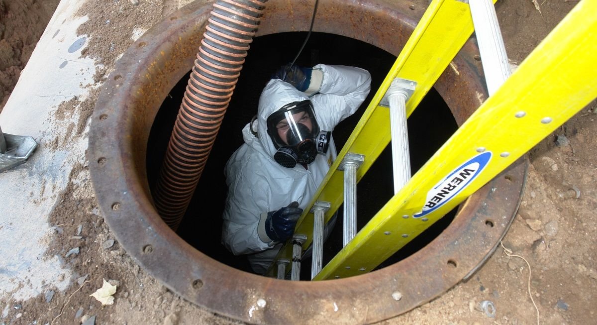 شركة تنظيف خزانات